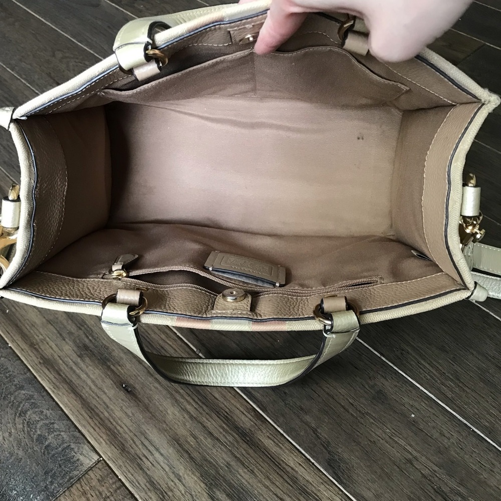 Coach Dempsey Carryall Bag Signature Jacquard With Stripe, Coach Patch CE984 - Picture 6 of 15